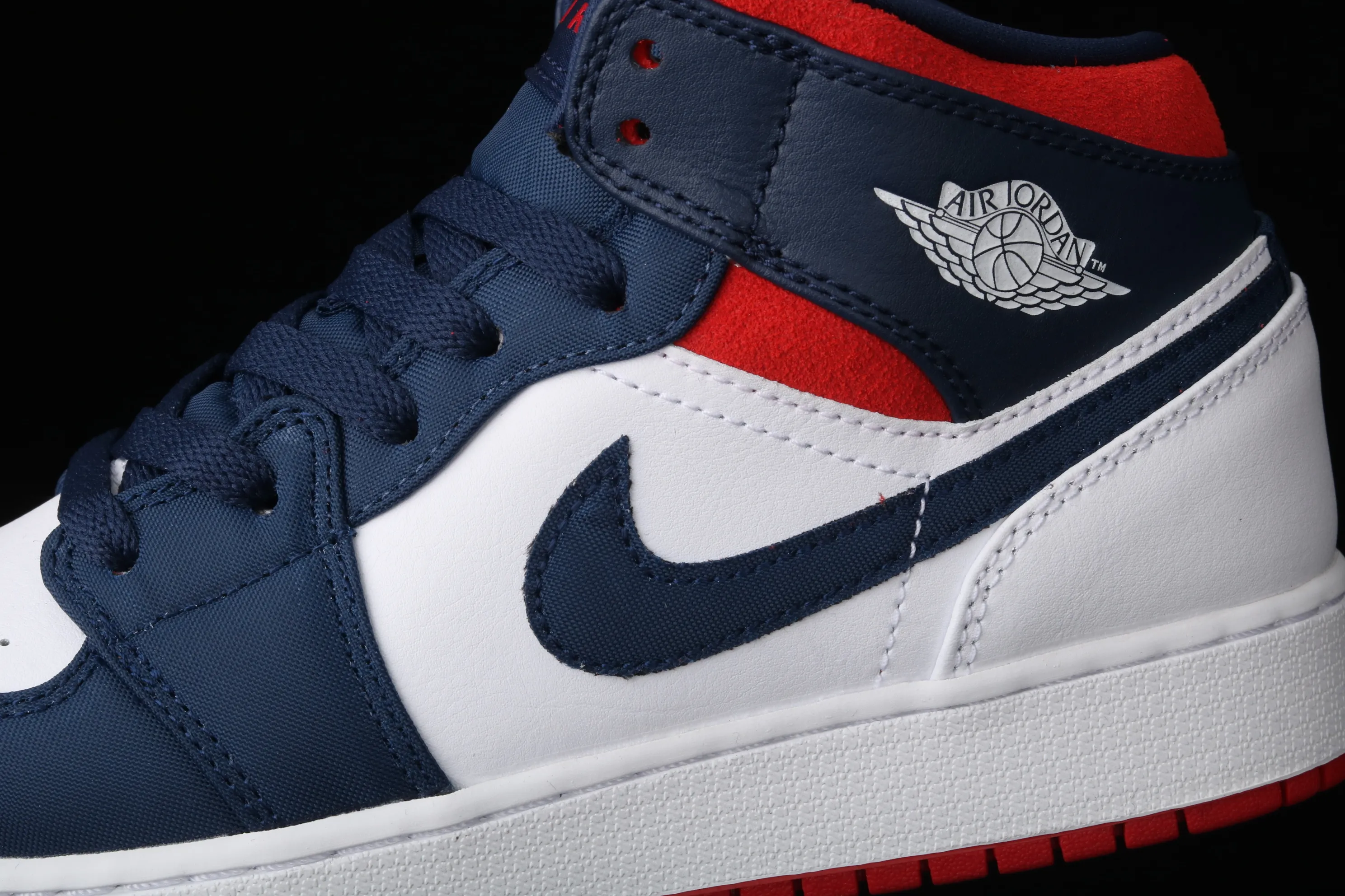 All categories Air Jordan Jordan series basketball shoes Air Jordan 1 Mid G version pure original Air Jordan 1 Mid GS AJ1 Joe 1 Captain America China basketball shoes BQ6931-104